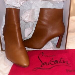 CHRISTIAN LOUBOUTIN SO ELEONOR